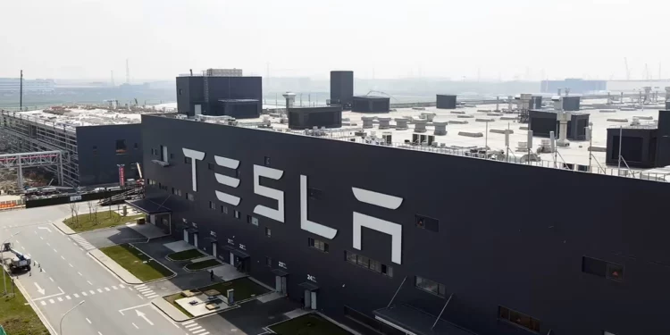 Tesla bate su récord en China mientras Pekín respalda el plan de Musk para Taiwán