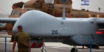 Mientras Rusia ataca a Ucrania con drones: Alemania acude a Israel para proteger instalaciones críticas
