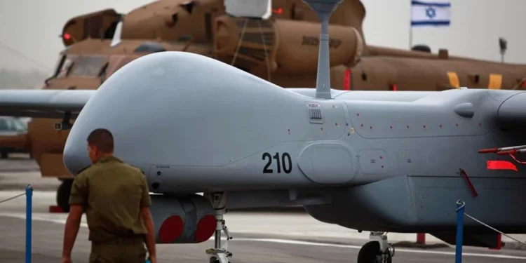 Mientras Rusia ataca a Ucrania con drones: Alemania acude a Israel para proteger instalaciones críticas