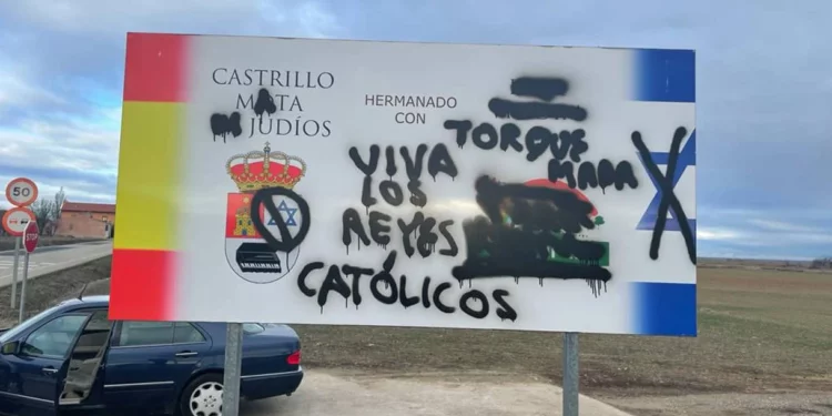 Detienen a simpatizantes nazis por grafitis antisemitas en España
