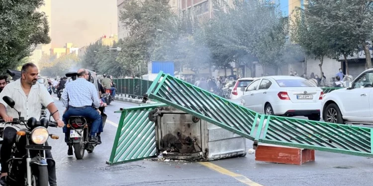 Al menos 108 muertos por la represión de las protestas en Irán