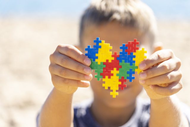Las personas con autismo no tienen menos empatía: estudio israelí