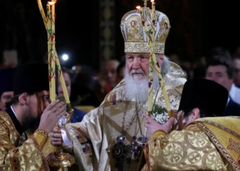 La iglesia ortodoxa rusa absuelve a los soldados rusos que mueren en Ucrania