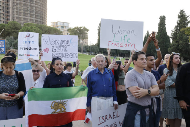 “Mujeres, vida y libertad”: Las mujeres de Israel apoyan a las de Irán