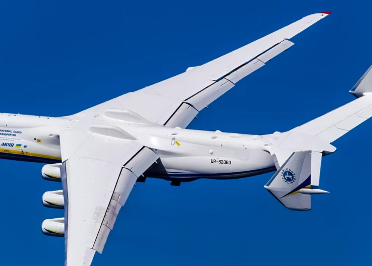 Ucrania está construyendo un nuevo An-225: El avión más grande del mundo