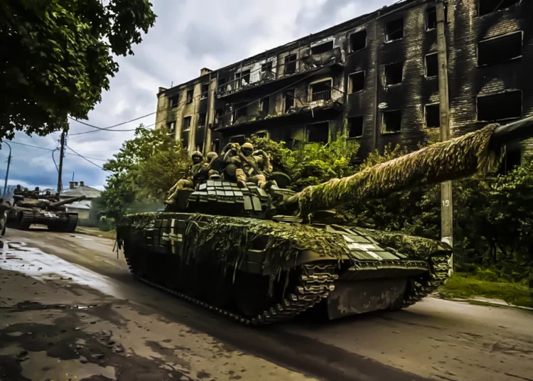 Kiev: algunos países suministran armas a Ucrania en secreto