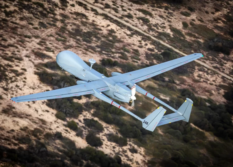 Dron armado israelí caído habría tenido falla en el motor