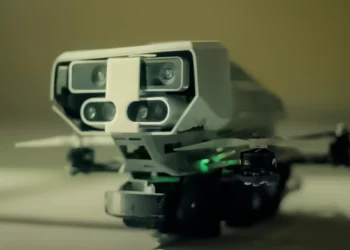 Los enjambres de drones de Elbit pueden cazar enemigos en combates urbanos