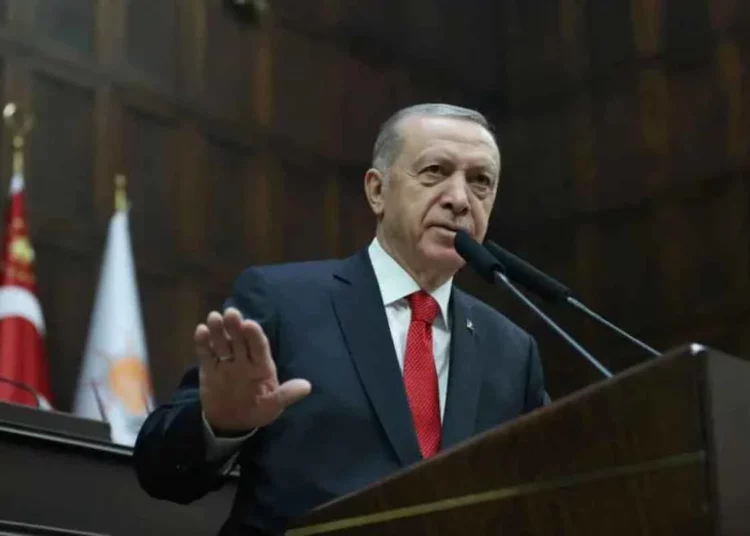 Turquía retrasa la adhesión de Suecia a la OTAN