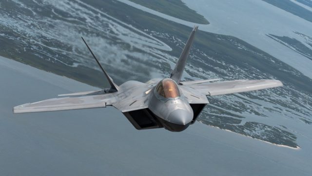 ¿El F-22 Raptor está a punto de volverse obsoleto?