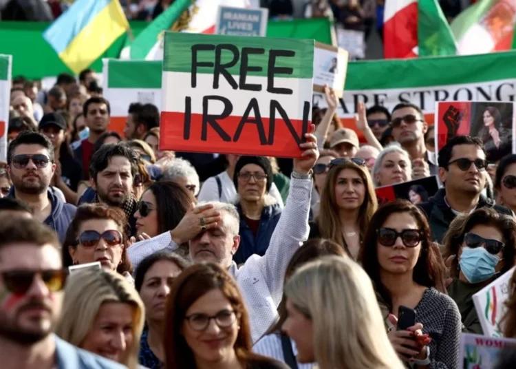 La revolución iraní es una oportunidad histórica para Occidente