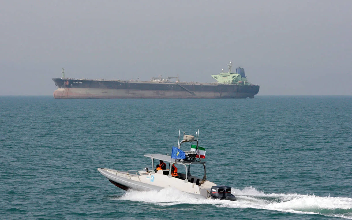 Petrolero de propiedad israelí es atacado por un dron iraní en el Golfo de Omán