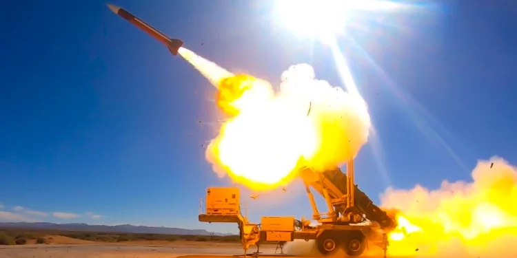 Polonia y Lituania desplegarán sistemas de misiles HIMARS