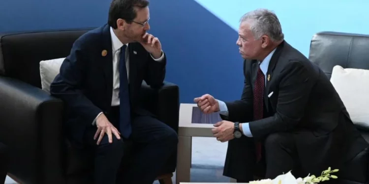 Herzog se reúne con líderes de Oriente Medio y el nuevo primer ministro británico