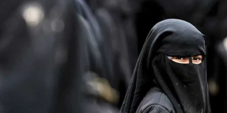 Dinamarca acusa a las mujeres del ISIS de promover el terrorismo
