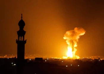 Incendio en Gaza provoca la muerte de 21 palestinos incluidos niños