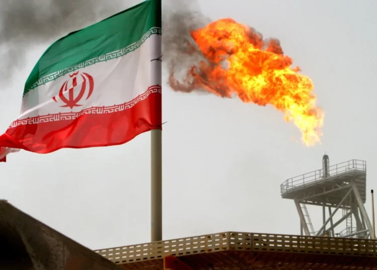 Se produce un incendio en un oleoducto iraní