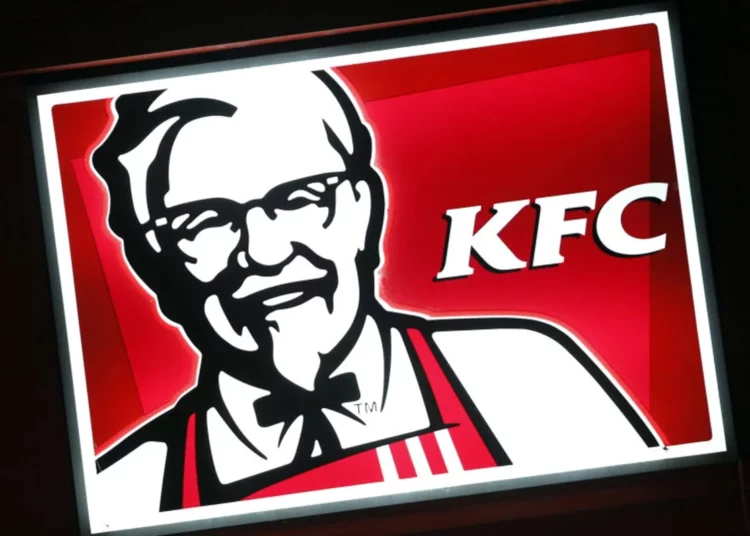 KFC Alemania ofrece pollo crujiente con motivo de la Kristallnacht y pide disculpas