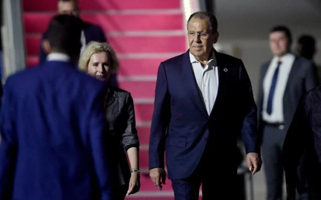 El canciller ruso Lavrov es hospitalizado “por una afección cardíaca” durante el G20