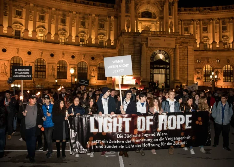 Marcha en Viena conmemorará la “Noche de los Cristales Rotos”