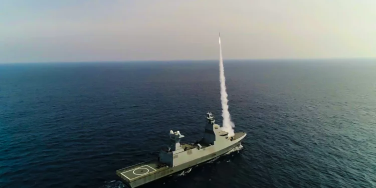 La Marina israelí prueba un interceptor de misiles anti crucero de largo alcance