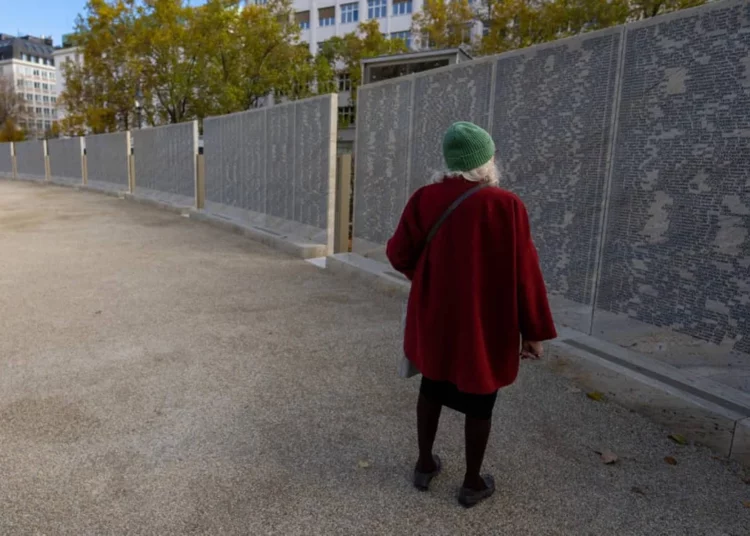 Proyecto judío busca reencontrar a los supervivientes del Holocausto con sus familiares perdidos