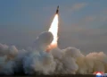 Corea del Norte dispara cuatro misiles balísticos al mar, según el ejército surcoreano