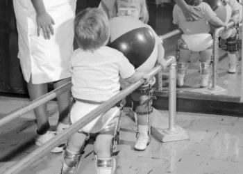 Líder judío de Nueva York busca hacer frente a la polio