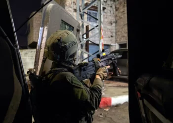 Islamista palestino adolescente muere al estallar en su mano una bomba que iba a lanzar a peregrinos judíos en la Tumba de José