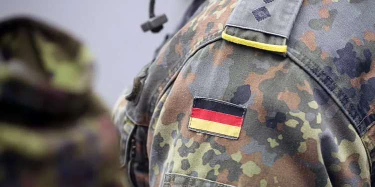 El ejército alemán emite accidentalmente uniformes con etiquetas de las “SS”