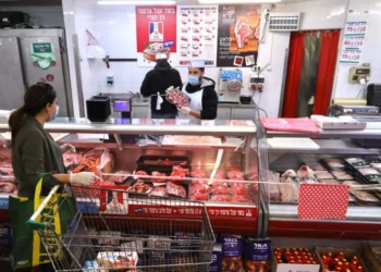 Israel podría sufrir escasez de carne de vacuno, pollo y pescado
