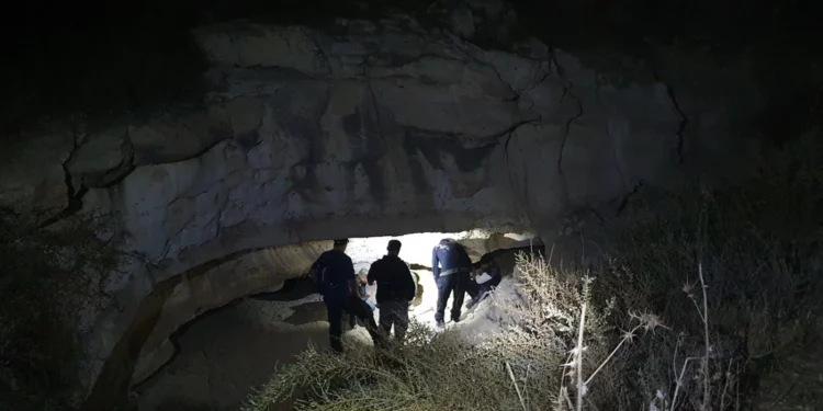 Arrestan a 3 hombres por intentar saquear una zona arqueológica en el sur de Israel