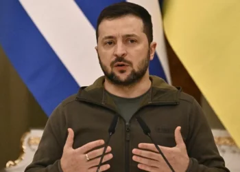 Zelenskyy insinúa posibles conversaciones de paz con Moscú