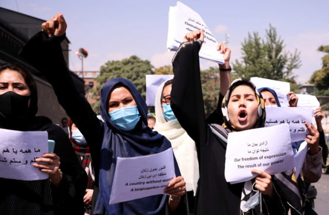 El trato de los talibanes a las mujeres puede ser un crimen contra la humanidad