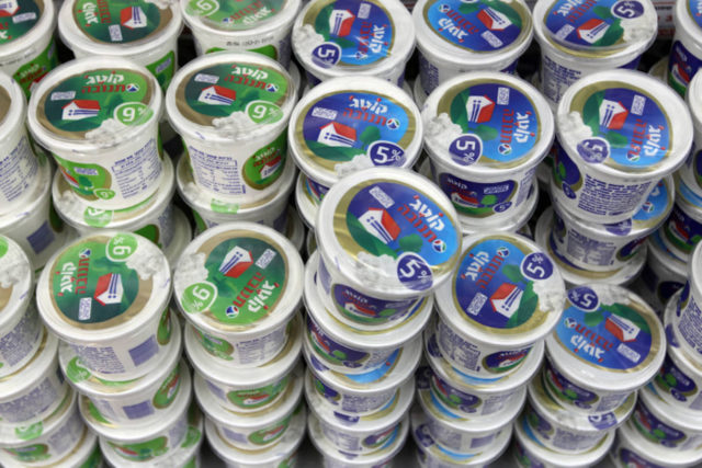 Tnuva subirá sus precios en la mayoría de productos lácteos no regulados en Israel