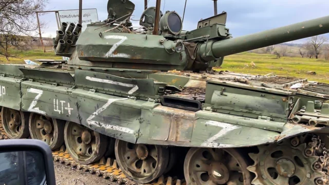 Ucrania podría atacar a Rusia con sus propios tanques capturados