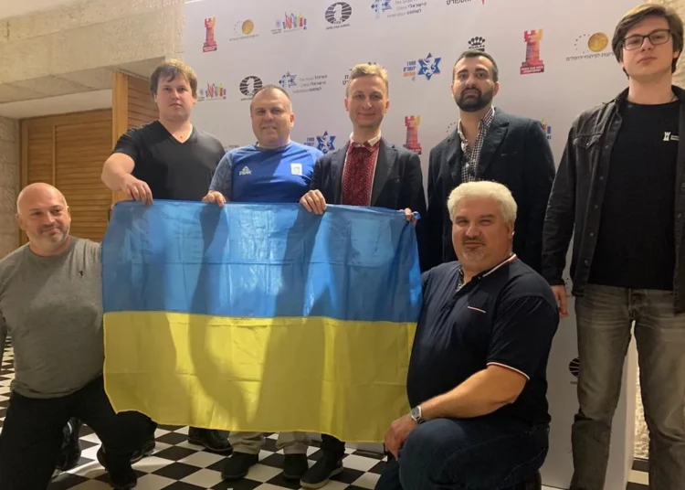 Ucranianos que huyeron de la guerra buscan la victoria en el torneo de ajedrez de Jerusalén