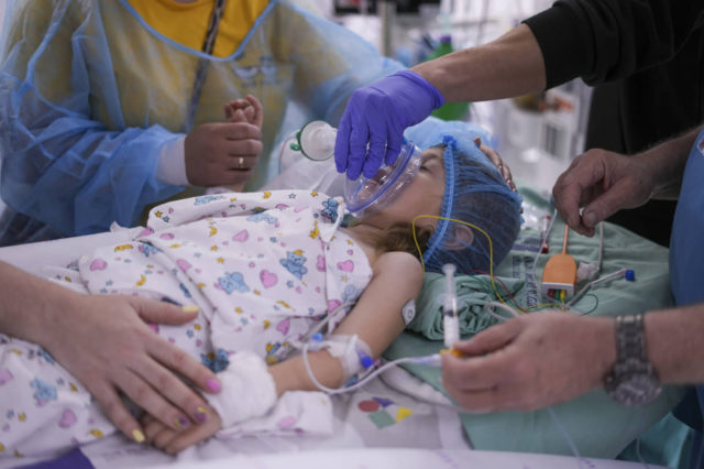 Niños de Sudán del Sur se someterán a una vital operación de corazón en Israel