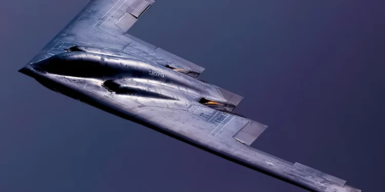 La Fuerza Aérea quiere al menos 100 bombarderos B-21 Raiders