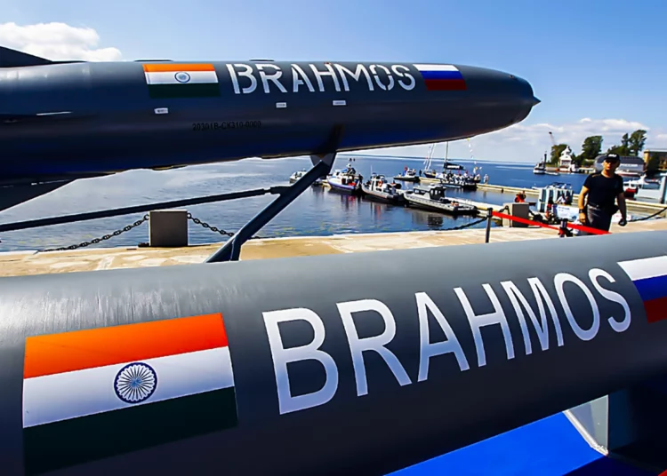 El misil furtivo PJ-10 de la India podría duplicar su alcance