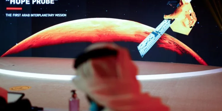 Los Emiratos Árabes Unidos lanzan un rover a la Luna