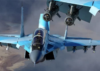 Rusia entrena a pilotos bielorrusos para operar cazas con “cabezas nucleares especiales”