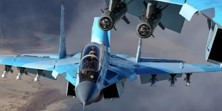 Rusia entrena a pilotos bielorrusos para operar cazas con “cabezas nucleares especiales”