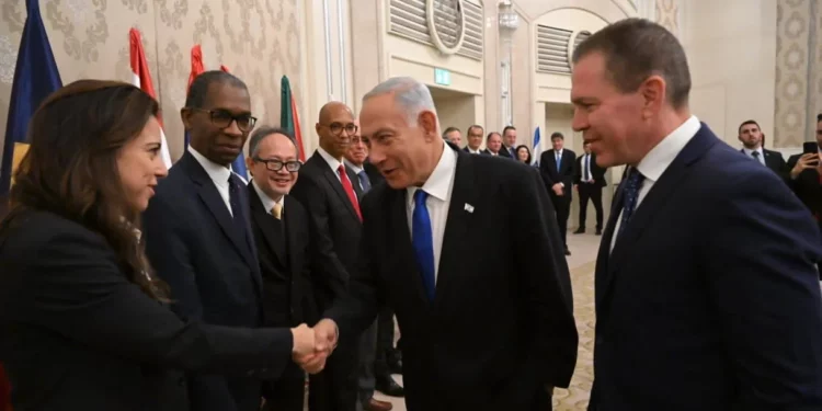 Netanyahu se reúne con una delegación de embajadores de la ONU