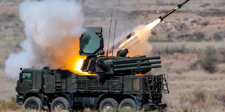Rusia publica un vídeo del Pantsir derribando un misil AGM-88 HARM