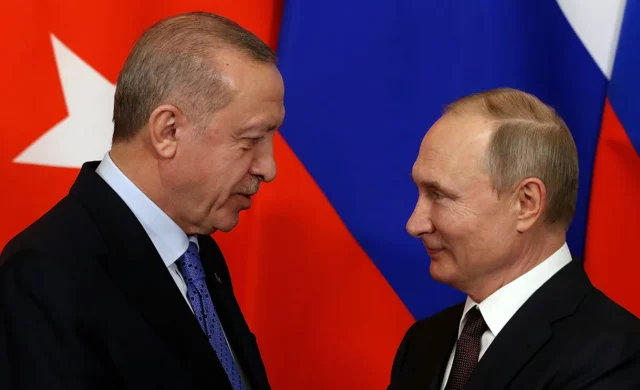 Turquía y Rusia perfilan una estrategia para el final de la guerra en Siria