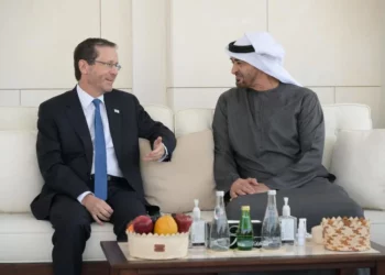 Herzog se reúne con el presidente de los EAU: Todos los israelíes apoyan los Acuerdos de Abraham
