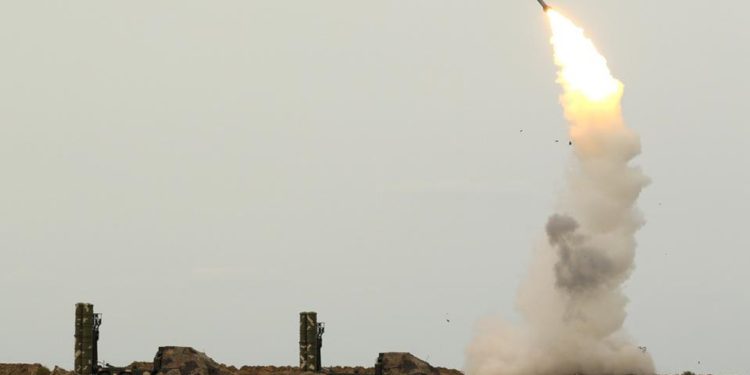 Misil S-300 ucraniano en pruebas en 2021 antes de la guerra actual. SITIO WEB OFICIAL DEL MINISTERIO DE DEFENSA DE UCRANIA