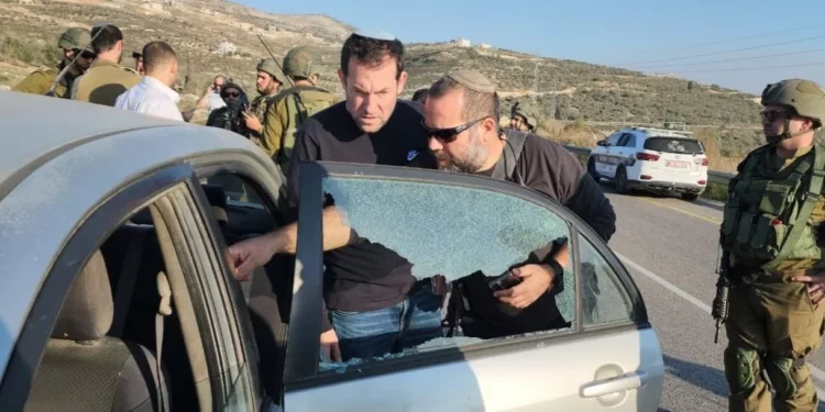Fuerzas israelíes detienen a un terrorista de Hamás implicado en un tiroteo en Judea y Samaria