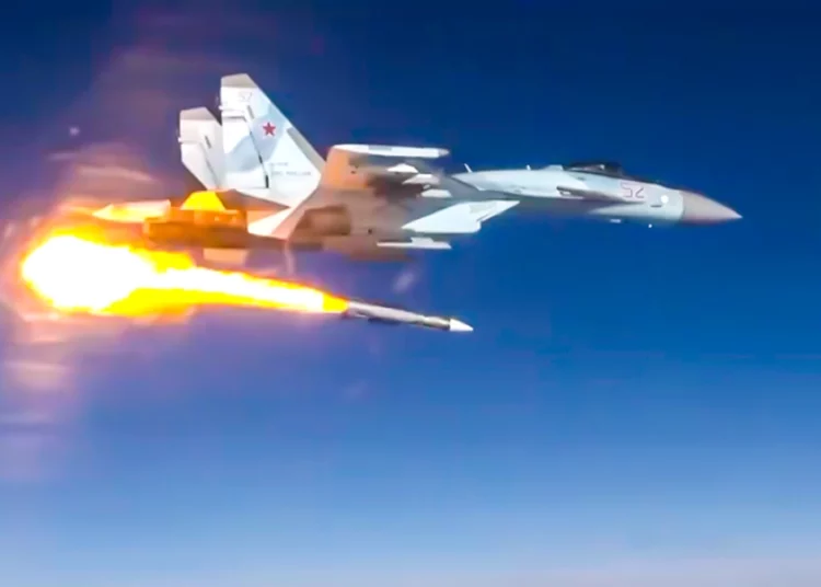 Rusia recibe el lote “más avanzado” de cazas Sukhoi Su-35S
